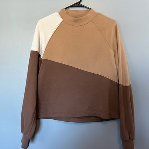 Abercrombie & Fitch 
Tan Blocks SoftAF Sweater